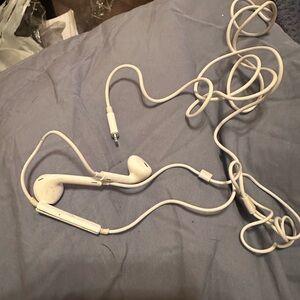Apple iPhone headphones